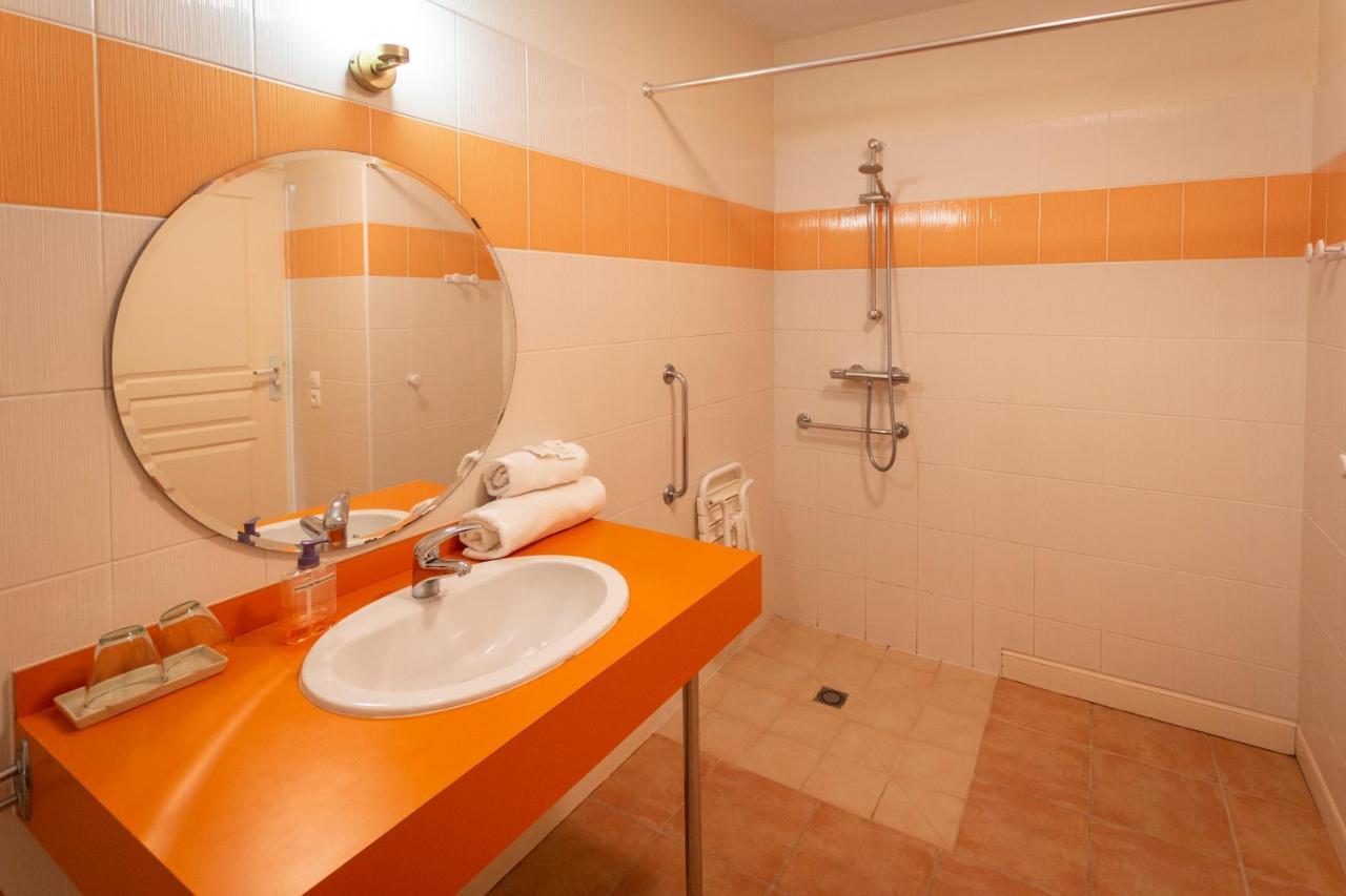 La Haye Gites Et Chambre D'Hotes Avrillé Екстериор снимка